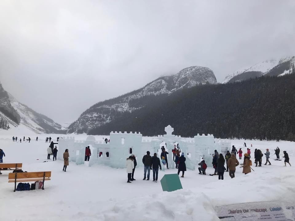 Lake louise ski resort