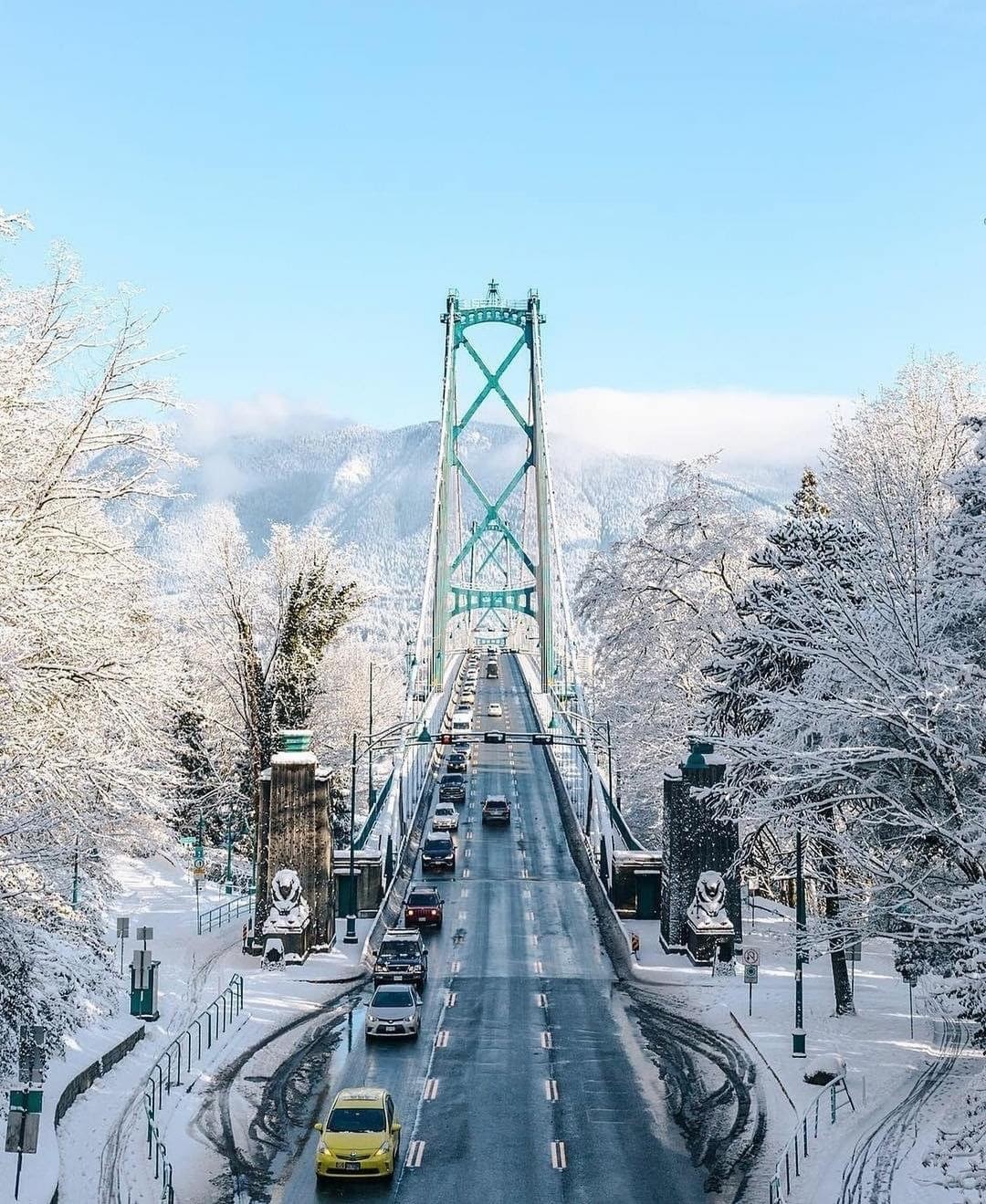 Lion Gate BridgeVancouver BC @Globalduniya