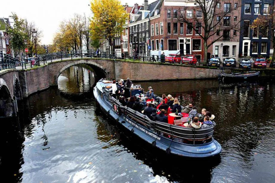 Essence of Holland and Belgium@Globalduniya